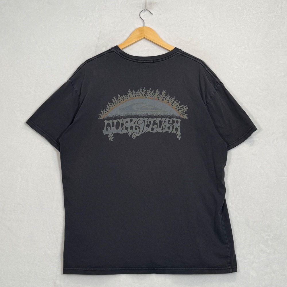Quiksilver Gray Graphic T-Shirt XL